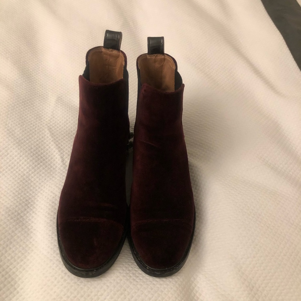 Louise et Cie Maroon Velvet Glass Pearl Bootie - Picture 6 of 9